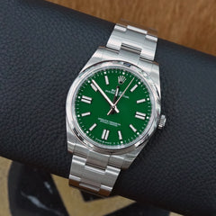 Rolex Oyster Perpetual Ref. No. 124300-0005